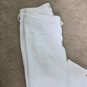 •white hollister jeans